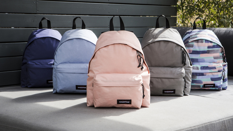 Discrimineren opvoeder Woud OLDSCHOOL MET EASTPAK