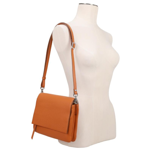 Gianni Chiarini Three oranje