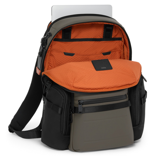 Tumi Alpha Bravo bruin