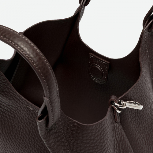 Gianni Chiarini Dua bruin