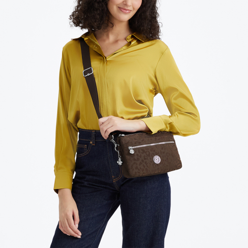 Kipling Riri Leo print